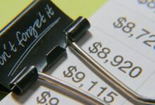 live helpline contact numbers